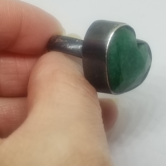 Genuine Emerald Heart Ring Sterling Sz. 5 - Picture 2 of 6